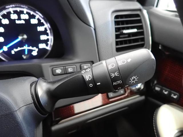 TOYOTA CROWN HYBRID ROYAL SALOON G