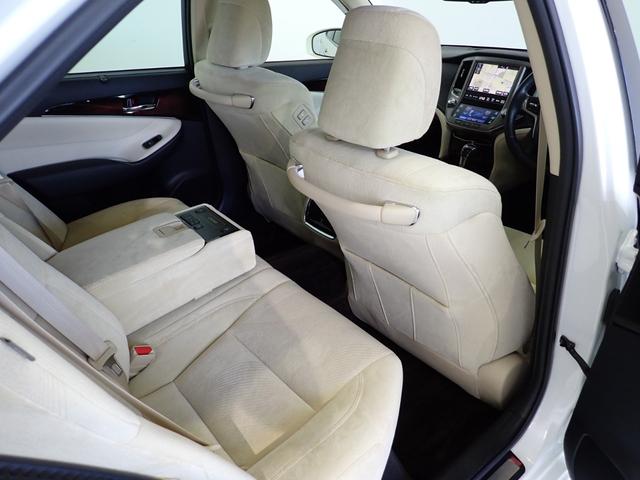 TOYOTA CROWN HYBRID ROYAL SALOON G