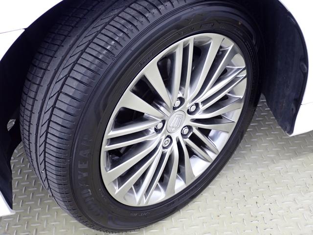 TOYOTA CROWN HYBRID ROYAL SALOON G