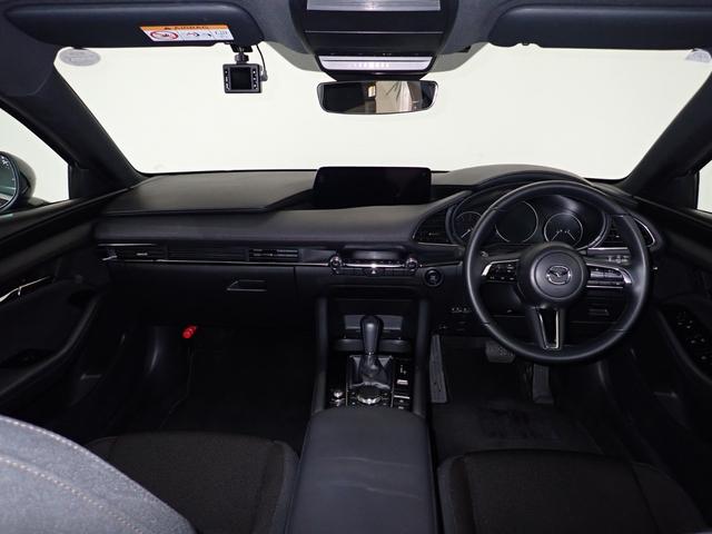 MAZDA3ファストバック 15Sツーリング 純正マツダコネクトナビ・ヘッドアップディスプレイ・ワイヤレス充電・衝突軽減ブレーキ・フルセグ・ブラインドスポットモニター(15枚目)