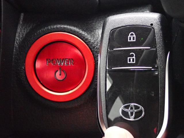 アクア GRスポーツ 純正10型DA・全方位カメラ・フルセグ・衝突軽減ブレーキ・純正17AW・ブラインドスポットモニター・レーンキープアシスト・クルーズコントロール(15枚目)