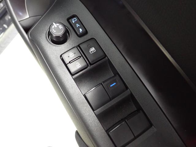 アクア GRスポーツ 純正10型DA・全方位カメラ・フルセグ・衝突軽減ブレーキ・純正17AW・ブラインドスポットモニター・レーンキープアシスト・クルーズコントロール(23枚目)