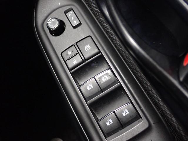 ノア X 純正12型後席モニター・純正9型ナビ・両側電動スライドドア・フルセグTV・バックカメラ・LEDヘッドライト・ETC・Bluetooth・HDMI・スマートキー(22枚目)