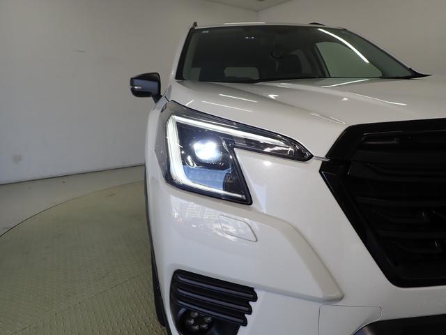 フォレスター Ｘ－ブレイク　ナビ・アイサイト・バックカメラ・デジタルインナーミラー・シートヒーター・アダプティブクルーズコントロール・レーンキープアシスト・パワーゲート・衝突軽減ブレーキ・ブラインドスポットモニター・ＥＴＣ（14枚目）