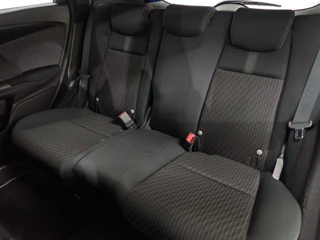 フィットハイブリッド Ｓ　ホンダセンシング　純正ナビ・フルセグＴＶ・バックカメラ・アダプティブクルーズコントロール・レーンキープアシスト・衝突軽減ブレーキ・ＬＥＤヘッドライト・純正１６インチＡＷ・ＥＴＣ・Ｂｌｕｅｔｏｏｔｈ・スマートキー・ＤＶＤ（30枚目）