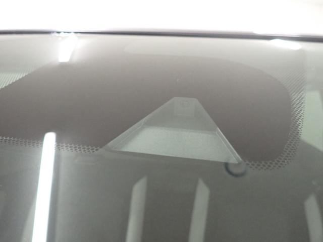 ノート ｅ－パワー　Ｘ　純正ナビ・フルセグＴＶ・バックカメラ・レーンキープアシスト・衝突軽減ブレーキ・障害物センサー・踏み間違い防止・ＥＴＣ・Ｂｌｕｅｔｏｏｔｈ・スマートキー・ＣＤ・プッシュスタート（13枚目）