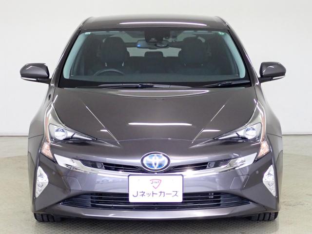 プリウス Aツーリングセレクション 純正9型ナビ・バックカメラ・フルセグTV・ハーフレザーシート・シートヒーター・アダプティブクルーズコントロール・レーンキープアラート・衝突軽減ブレーキ・障害物センサー・ETC・純正17AW・LED(7枚目)