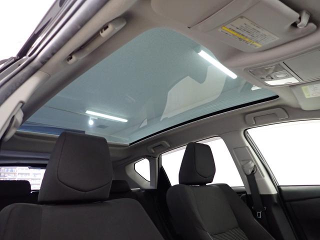 オーリス 150X Sパッケージ パノラマガラスルーフ・純正9インチナビ・フルセグTV・バックカメラ・衝突軽減ブレーキ・LEDヘッドライト・純正16インチAW・レーンキープアラート・スマートキー・ETC・プッシュスタート(7枚目)