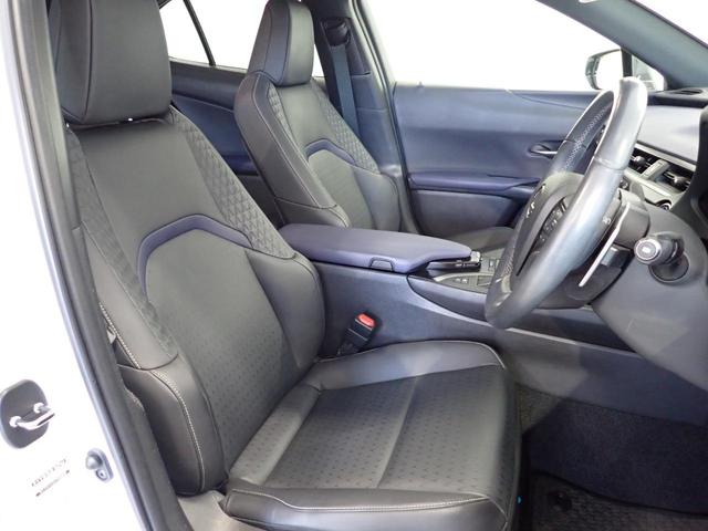 ＵＸ ＵＸ２５０ｈ　アーバンエレガンス　純正１０．３インチナビ・フルセグＴＶ・全方位カメラ・サンルーフ・レクサスセーフティシステム・アクティブクルーズコントロール・障害物センサー・電動シート・シートヒーター・パワーゲート・純正ＡＷ・ＥＴＣ（27枚目）