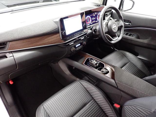 オーラ Ｇ　レザーエディション　ＢＯＳＥサウンド・純正９型ナビ・全方位カメラ・フルセグＴＶ・黒本革シート・アダプティブクルーズコントロール・レーンキープアシスト・衝突軽減ブレーキ・デジタルインナーミラー・ブラインドスポットモニター（32枚目）