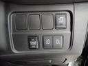 両側電動スライドドア!!荷物で手が塞がるなど簡単にドアの開閉が出来ます!何より力いらずで開閉OK!女性やお年寄りにも優しい。電動機能はOFFにもできますから元気なお子様の駆け出しも安心!