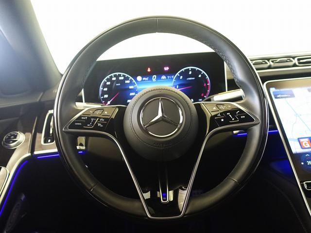 Ｓ４００　ｄ　４ＭＡＴＩＣ　ＡＭＧライン　レザーエクスクルーシブパッケージ　ベーシックパッケージ　Ｂｌｕｅｔｏｏｔｈ接続　ＥＴＣ　ＬＥＤヘッドライト　ＴＶ　アイドリングストップ　クルーズコントロール　コネクテッド機能　サイドカメラ(18枚目)