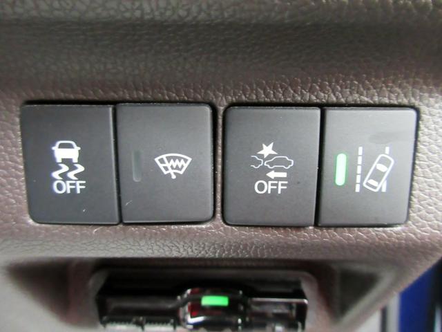 フリードハイブリッド ハイブリッド・Gホンダセンシング 6人 修復歴無し ブレーキサポート 9インチナビ フルセグTV バックカメラ ブルートゥース対応 9インチフリップダウンモニター 両側電動スライドドア アダプティブクルーズコントロール LEDライト(52枚目)