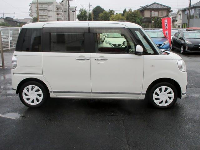 ムーヴキャンバス Ｇブラックインテリアリミテッド　ＳＡＩＩＩ　ブレーキサポート　ナビ　全周囲モニター　スマートキー　両側電動スライドドア　ＬＥＤヘッドライト　横滑り防止装置　レーンキープアシスト（7枚目）