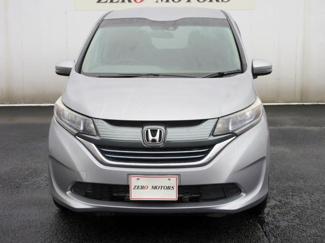 フリードハイブリッド ハイブリッド・Ｇホンダセンシング　Ｓパッケージ　６人　４ＷＤ　ブレーキサポート　ナビ　フルセグＴＶ　ブルートゥース対応　バックカメラ　ＬＥＤヘッドライト　両側電動スライドドア　左右シートヒーター　アダプティブクルーズコントロール（3枚目）