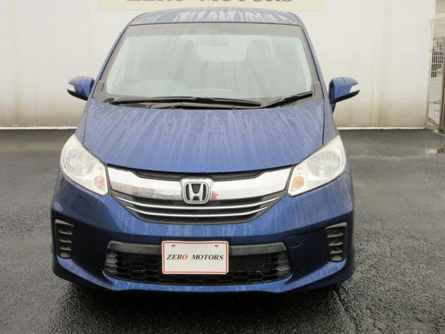 フリード G ジャストセレクション 6人 スマートキー HID パワースライドドア 横滑り防止装置 ETC(3枚目)