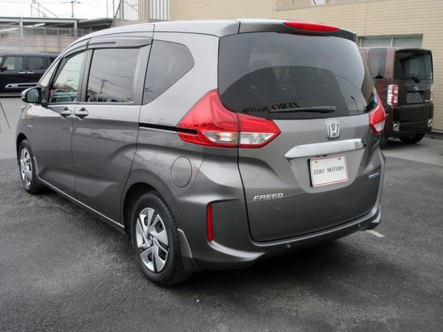 フリードハイブリッド ハイブリッド・Ｇホンダセンシング　６人　ブレーキサポート　後期　９インチナビ　フルセグＴＶ　１１．６インチフリップダウンモニター　バックカメラ　両側電動スライドドア　ＬＥＤライト　左アダクティブクルーズコントロール　ＥＴＣ（17枚目）