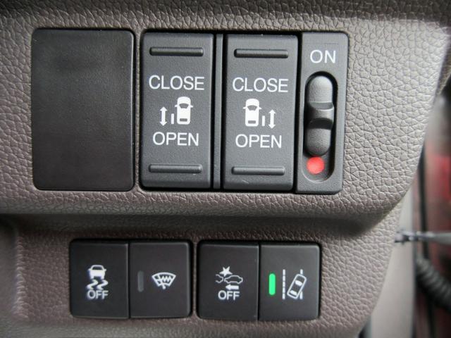 フリードハイブリッド ハイブリッド・Ｇホンダセンシング　６人　ブレーキサポート　後期　９インチナビ　フルセグＴＶ　１１．６インチフリップダウンモニター　バックカメラ　両側電動スライドドア　ＬＥＤライト　左アダクティブクルーズコントロール　ＥＴＣ（44枚目）