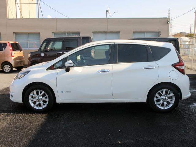 ノート e-パワー X ブレーキサポート ナビ フルセグTV ブルートゥース対応 ドライブレコーダー バックカメラ ETC クリアランスソナー スマートキー(9枚目)