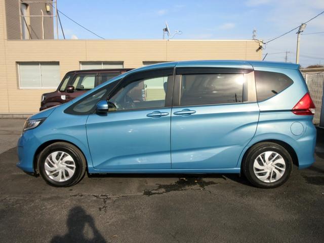 フリード Ｇ・ホンダセンシング　６人　ブレーキサポート　修復歴無し　ディスプレイオーディオ　ＴＶ　バックカメラ　ＥＴＣ　両側電動スライドドア　アダプティブクルーズコントロール　横滑り防止装置　アイドリングストップ（9枚目）