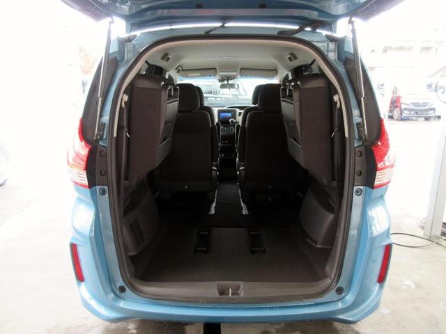 フリード Ｇ・ホンダセンシング　６人　ブレーキサポート　修復歴無し　ディスプレイオーディオ　ＴＶ　バックカメラ　ＥＴＣ　両側電動スライドドア　アダプティブクルーズコントロール　横滑り防止装置　アイドリングストップ（61枚目）