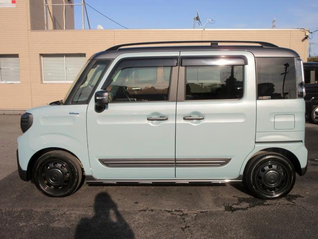 スペーシアギア ハイブリッドＸＺ　ターボ　デュアルカメラブレーキサポート　４ＷＤ　８インチナビ　フルセグＴＶ　ブルートゥース対応　全方位モニター　ＬＥＤライト　両側電動スライドドア　シートヒーター　アダプティブクルーズコントロール　ＥＴＣ（9枚目）