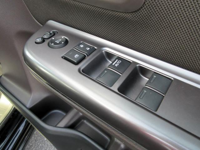 フリード Ｇ・ホンダセンシング　６人　ブレーキサポート　後期　ナビ　フルセグＴＶ　ブルートゥース対応　バックカメラ　両側電動スライドドア　アダプティブクルーズコントロール　左右シートヒーター　アイドリングストップ　電動格納ミラー（56枚目）