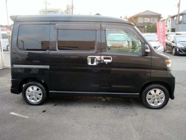 アトレーワゴン カスタムターボＲＳリミテッド　修復歴無し　ナビ　フルセグＴＶ　ブルートゥース対応　ＤＶＤ再生　ＨＩＤ　パワースライドドア　ＡＢＳ　キーレス　電動格納ミラー　ＥＴＣ（7枚目）