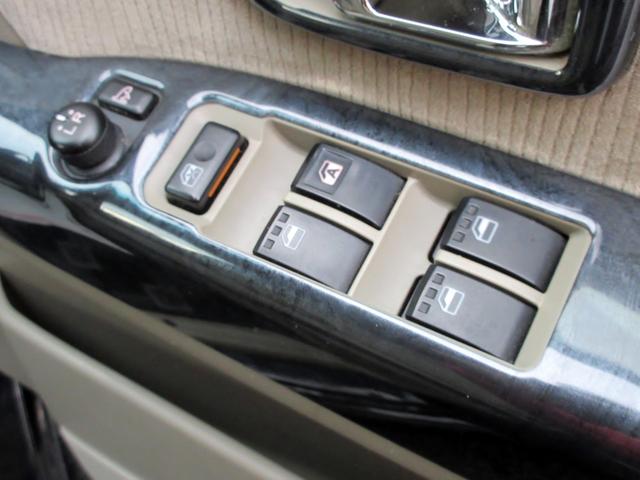 アトレーワゴン カスタムターボＲＳリミテッド　修復歴無し　ナビ　フルセグＴＶ　ブルートゥース対応　ＤＶＤ再生　ＨＩＤ　パワースライドドア　ＡＢＳ　キーレス　電動格納ミラー　ＥＴＣ（46枚目）