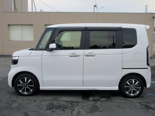 N-BOXカスタム ベースグレード 左右パワースライドドア 9インチナビ フルセグTV CD・DVD Bluetooth対応 アダクティブクルーズコントロール レーンキープアシスト シートヒーター ドラレコ シートヒーター(9枚目)