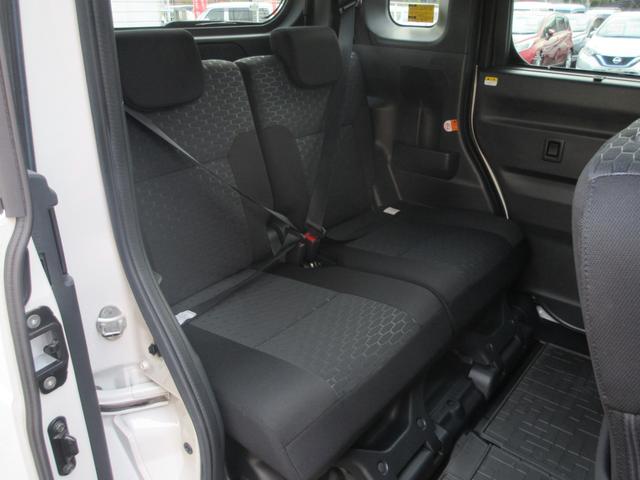 【４００台以上の展示台数】各メーカーでの見比べ・同車種での見比べなどなど見比べながら車を選んでみませんか？当店なら可能です！ぜひ見て比べて納得の一台を探します！お車探しの際はお気軽にご相談ください！！