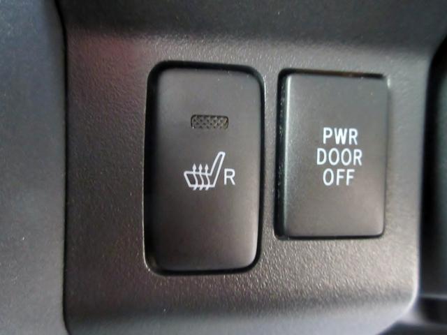 【４００台以上の展示台数】各メーカーでの見比べ・同車種での見比べなどなど見比べながら車を選んでみませんか？当店なら可能です！ぜひ見て比べて納得の一台を探します！お車探しの際はお気軽にご相談ください！！