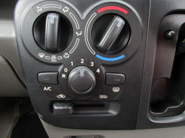 【４００台以上の展示台数】各メーカーでの見比べ・同車種での見比べなどなど見比べながら車を選んでみませんか？当店なら可能です！ぜひ見て比べて納得の一台を探します！お車探しの際はお気軽にご相談ください！！