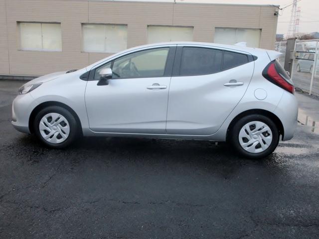 アクア G 修復歴無し ブレーキサポート レーンキープアシスト アダクティブクルーズコントロール スマートキー 9インチナビ(アップルカープレイ・アンドロイドオート対応)bluetooth対応 ETCバックカメラ(9枚目)