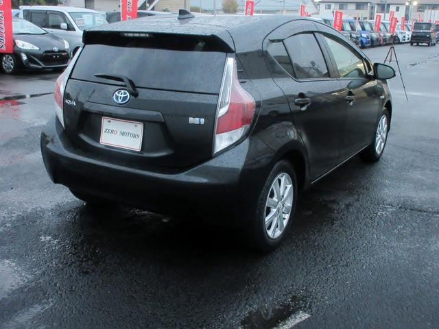 アクア S 修復歴無し ナビ フルセグTV CD・DVD bluetooth対応 ETC バックカメラ スマートキー(15枚目)