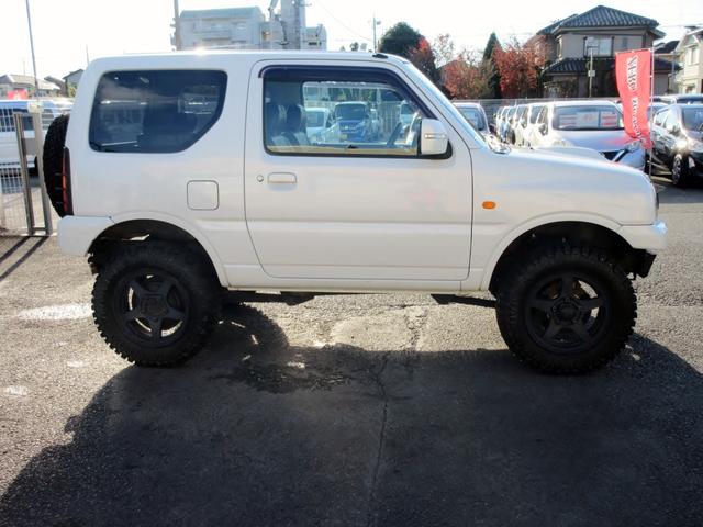 ジムニー クロスアドベンチャーＸＣ　ターボ　リフトアップ　フジツボマフラー　前後ショートバンパーエアロ　ナビ　ブルートゥース対応　ＤＶＤ再生　ＥＴＣ　キーレス　ハーフレザーシート　シートヒーター（7枚目）