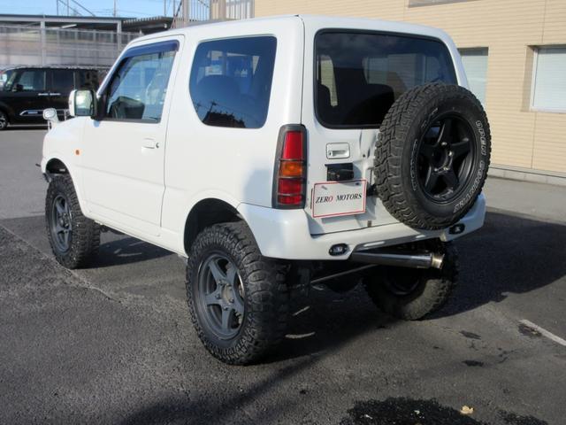 ジムニー クロスアドベンチャーＸＣ　ターボ　リフトアップ　フジツボマフラー　前後ショートバンパーエアロ　ナビ　ブルートゥース対応　ＤＶＤ再生　ＥＴＣ　キーレス　ハーフレザーシート　シートヒーター（17枚目）