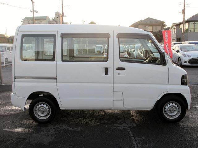 【各メーカーのお車を展示】トヨタ・ダイハツ・スズキ・ホンダ・スバル・マツダ・日産・国内各メーカーを埼玉県上尾市の展示場に展示しています。安い軽・燃費の良い車・荷室が広い車・広い軽・などなど展示中です。