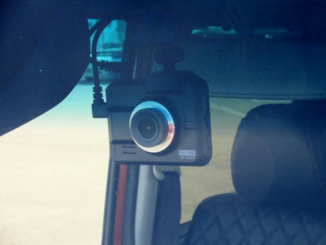 タント ファンクロスターボ　ブレーキサポート　ナビ　フルセグＴＶ　ブルートゥース対応　全方位カメラ　前後ドライブレコーダー　ＬＥＤヘッドライト　両側電動スライドドア　左右シートヒーター　スマートキー　横滑り防止装置　ＥＴＣ（58枚目）