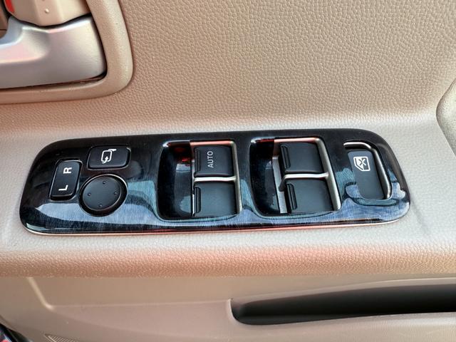 エブリイワゴン PZターボスペシャル 後期 車検2年付 両側パワースライドドア オートステップ ナビ(Bluetooth接続・フルセグテレビ・DVD再生・CD)バックカメラ ETC HIDライト キーレスキー アルミホイール リフトアップ(46枚目)
