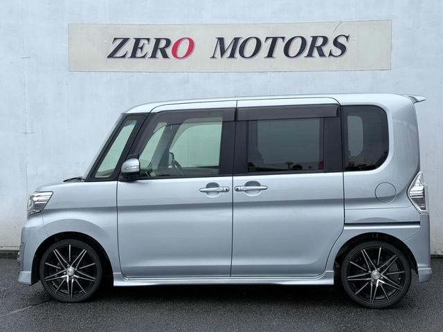 タント カスタムＲＳ　トップエディションＳＡＩＩ　ターボ　修復歴無　ブレーキサポート　ナビ（Ｂｌｕｅｔｏｏｔｈ・フルセグテレビ・ＤＶＤ・ＣＤ）バックカメラ　ＥＴＣ　ドラレコ　両側パワースライド　ローダウン　社外マフラー　ハーフレザーシート（12枚目）