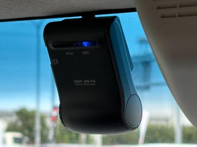 タント カスタムＲＳ　トップエディションＳＡＩＩ　ターボ　修復歴無　ブレーキサポート　ナビ（Ｂｌｕｅｔｏｏｔｈ・フルセグテレビ・ＤＶＤ・ＣＤ）バックカメラ　ＥＴＣ　ドラレコ　両側パワースライド　ローダウン　社外マフラー　ハーフレザーシート（47枚目）