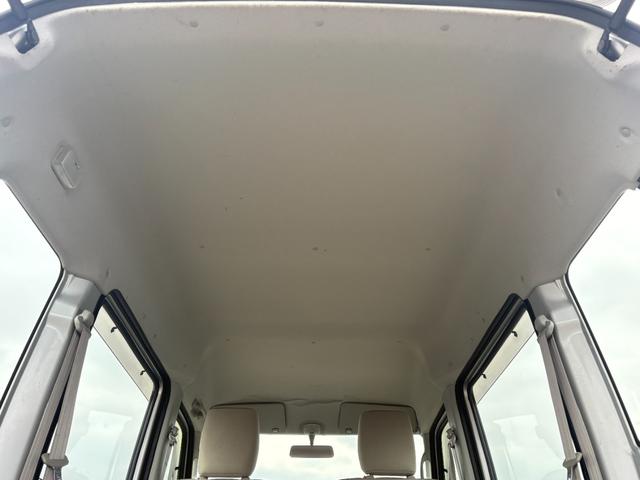 ＮＶ１００クリッパーバン ＤＸ　４ＷＤ（切替式）ハイルーフ　修復歴無　車検２年付　キーレスキー　フルフラット　ドアバイザー　ライトレベライザー　ラジオ　ＭＡＸ積載量３５０キロ　タイミングチェーン式（44枚目）
