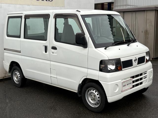 ＮＶ１００クリッパーバン ＤＸ　修復歴無　ラジオ　タイミングベルト交換済　フルフラット　ドアバイザー　ライトレベライザー　ＭＡＸ積載量３５０キロ　ＡＢＳ　エアコン　パワステ　Ｗエアバック（5枚目）