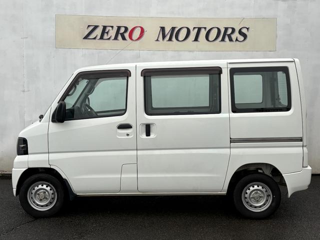 ＮＶ１００クリッパーバン ＤＸ　修復歴無　ラジオ　タイミングベルト交換済　フルフラット　ドアバイザー　ライトレベライザー　ＭＡＸ積載量３５０キロ　ＡＢＳ　エアコン　パワステ　Ｗエアバック（11枚目）