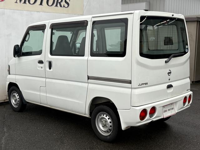 ＮＶ１００クリッパーバン ＤＸ　修復歴無　ラジオ　タイミングベルト交換済　フルフラット　ドアバイザー　ライトレベライザー　ＭＡＸ積載量３５０キロ　ＡＢＳ　エアコン　パワステ　Ｗエアバック（15枚目）
