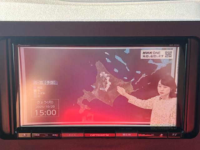 タント カスタムＲＳ　ターボ　ブレーキサポート　ナビ（テレビ・ＤＶＤ再生・ＣＤ）ＥＴＣ　前後ドライブレコーダー　バックカメラ　両側電動スライドドア　レーンキープアシスト　アルミホイール　ドアバイザー　ＬＥＤヘッドライト（33枚目）