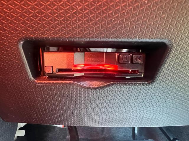 タント カスタムＲＳ　ターボ　ブレーキサポート　ナビ（テレビ・ＤＶＤ再生・ＣＤ）ＥＴＣ　前後ドライブレコーダー　バックカメラ　両側電動スライドドア　レーンキープアシスト　アルミホイール　ドアバイザー　ＬＥＤヘッドライト（47枚目）