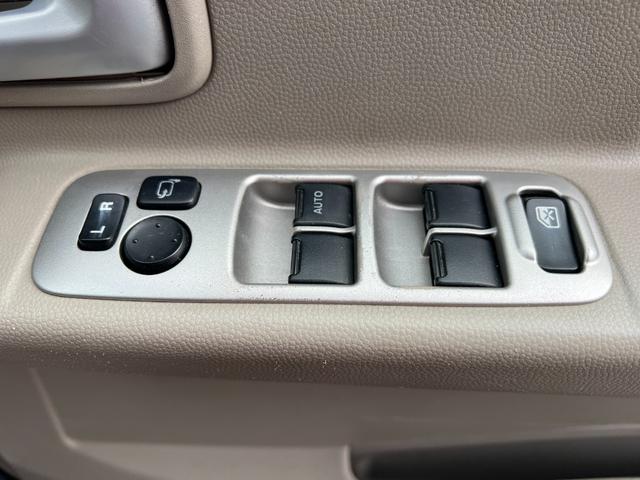 エブリイワゴン PZターボ 後期 車検2年付 CD MD ETC パワースライドドア アルミホイール フルフラット キーレスキー 盗難防止システム 電動格納ドアミラー オートエアコン パワステ パワーウインドウ HIDライト(43枚目)