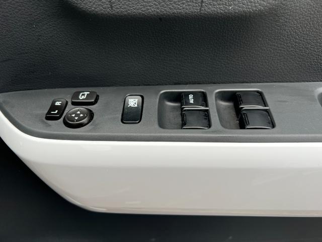 フレアクロスオーバー ＸＳ　後期　ブレーキサポート　ナビ　フルセグテレビ　Ｂｌｕｅｔｏｏｔｈ　ＤＶＤ　ＣＤ　バックカメラ　シートヒーター　アルミホイール　スマートキー　盗難防止システム　レーンキープアシスト　電動格納ドアミラー（47枚目）